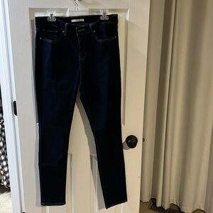 LIKE NEW Levi 311 shaping skinny jeans. Make an offer!